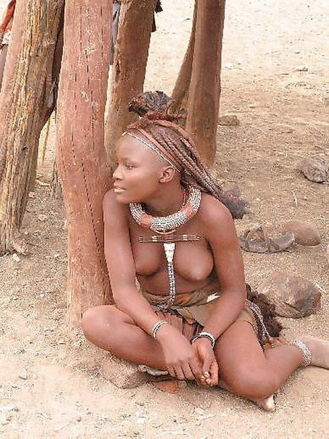Полуголые бабы из африканских племен